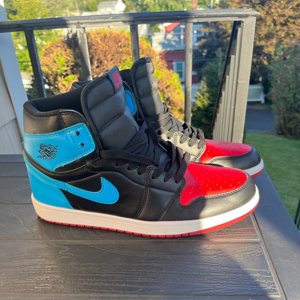 ✅ Men’s Nike Air Jordan 1 Size 11 UNC to Chicago (size women’s 12.5/Mens 11)✅